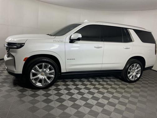 Iridescent Pearl Tricoat 2023 Chevrolet Tahoe High Country