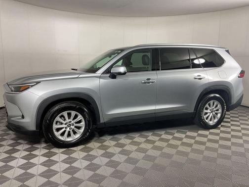 Silver 2025 Toyota Grand Highlander XLE