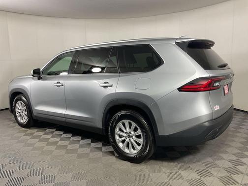 Silver 2025 Toyota Grand Highlander XLE