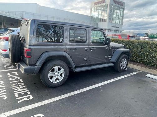 2020 Jeep Wrangler Unlimited Sport