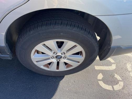 2018 Subaru Outback 2.5i