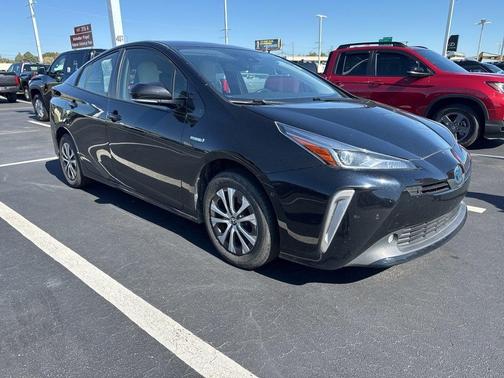 2019 Toyota Prius XLE