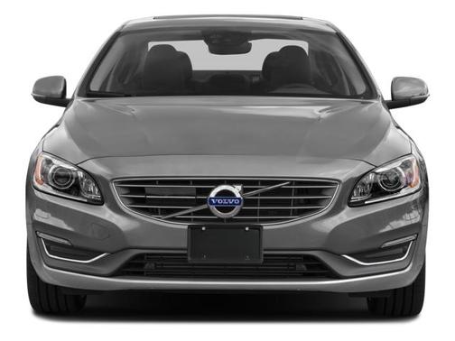 Gray Metallic 2018 Volvo S60 T5 Inscription Platinum