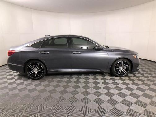 2022 Honda Accord Hybrid Touring