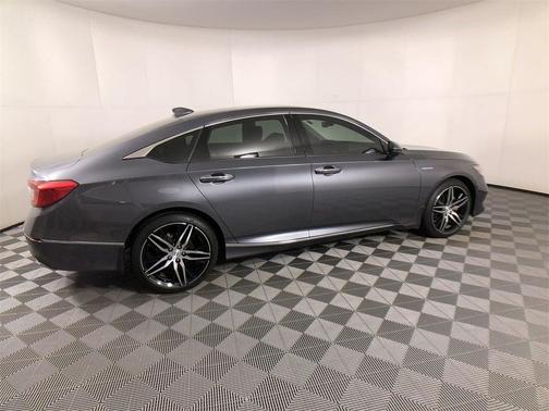 2022 Honda Accord Hybrid Touring