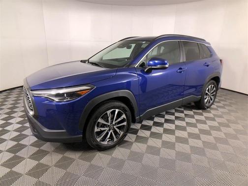 2024 Toyota Corolla Cross XLE