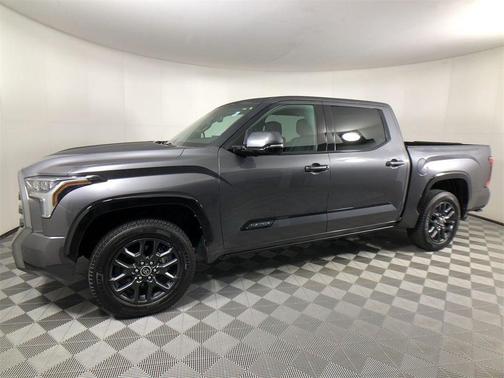 2022 Toyota Tundra Platinum