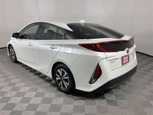 2017 Toyota Prius Prime Advanced