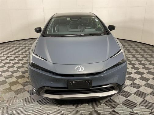 2024 Toyota Prius XLE