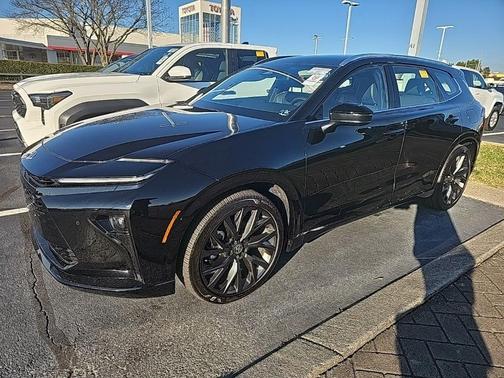 2025 Toyota Crown Signia LIMITED