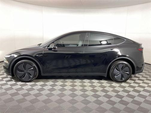 2026 Tesla Model Y Long Range