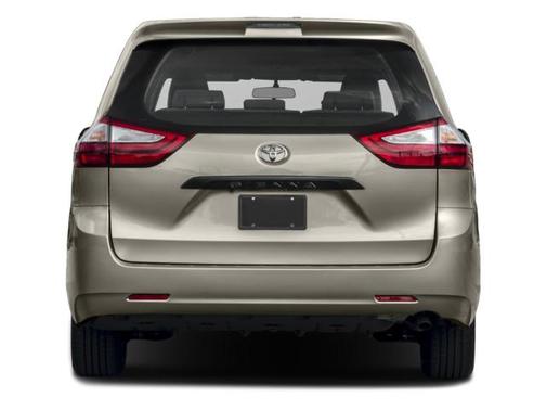 2017 Toyota Sienna L