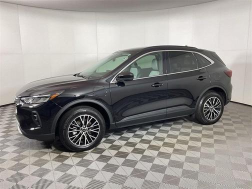 2025 Ford Escape PHEV