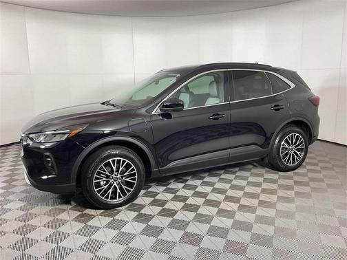 2025 Ford Escape PHEV