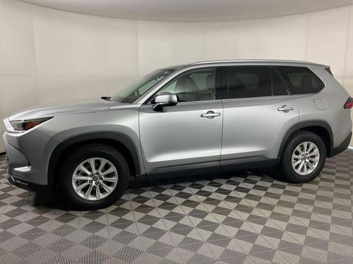 Celestial Silver Metallic 2025 Toyota Grand Highlander XLE