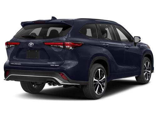 Pearl 2022 Toyota Highlander XLE