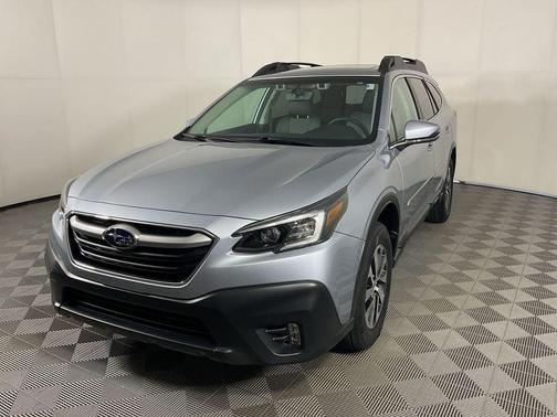 Ice Silver Metallic 2021 Subaru Outback Premium
