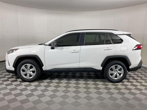 Super White 2020 Toyota RAV4 LE