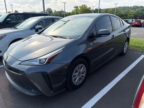 Magnetic Gray Metallic 2020 Toyota Prius LE