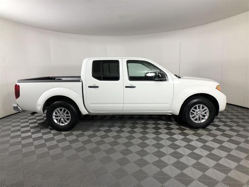 2021 Nissan Frontier SV