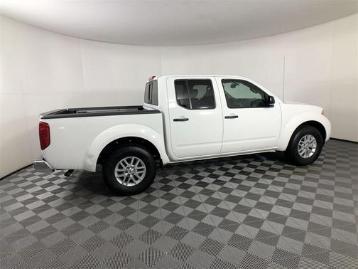 2021 Nissan Frontier SV