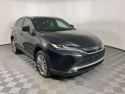 2024 Toyota Venza XLE