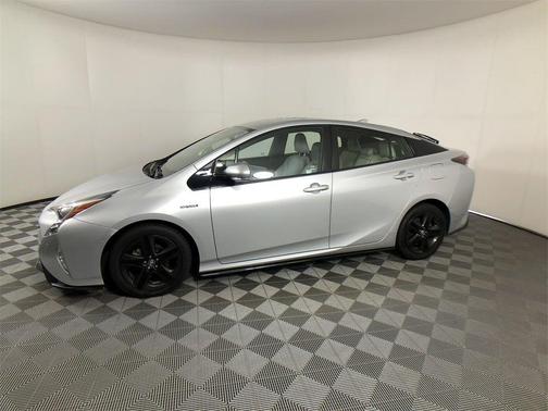 2018 Toyota Prius Four Touring
