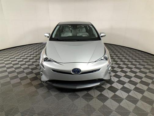 2018 Toyota Prius Four Touring