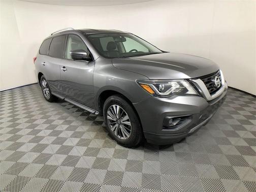 2019 Nissan Pathfinder SL