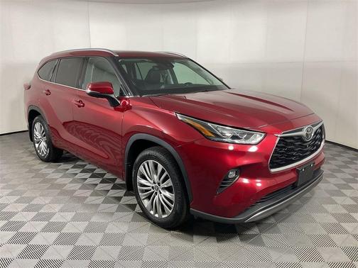 2023 Toyota Highlander Platinum