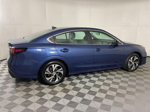 2020 Subaru Legacy Base (CVT)