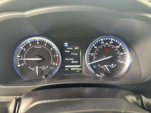 Blizzard Pearl 2019 Toyota Highlander XLE