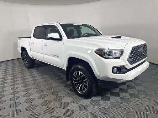 White 2022 Toyota Tacoma TRD Sport