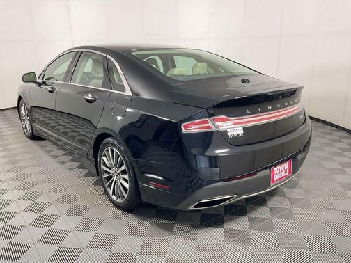 Velvet 2017 Lincoln MKZ Select