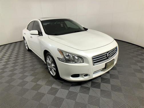 2014 Nissan Maxima S