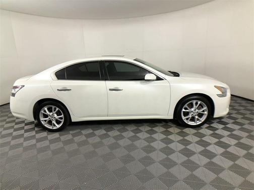 2014 Nissan Maxima S