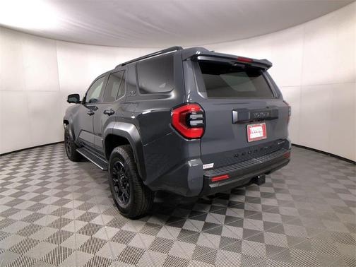 2025 Toyota 4Runner Hybrid TRD