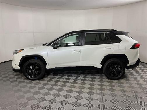 2022 Toyota RAV4 Hybrid XSE