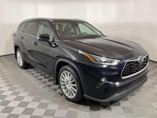 2022 Toyota Highlander Limited
