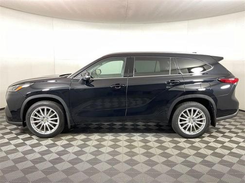 2022 Toyota Highlander Limited