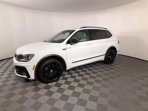 2021 Volkswagen Tiguan 2.0T SE R-Line Black