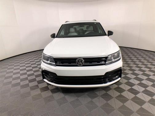 2021 Volkswagen Tiguan 2.0T SE R-Line Black