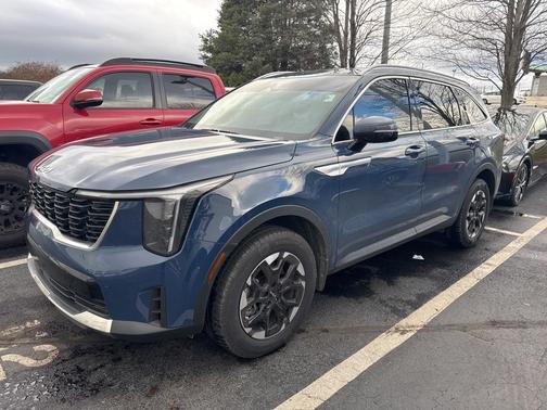 2024 Kia Sorento S