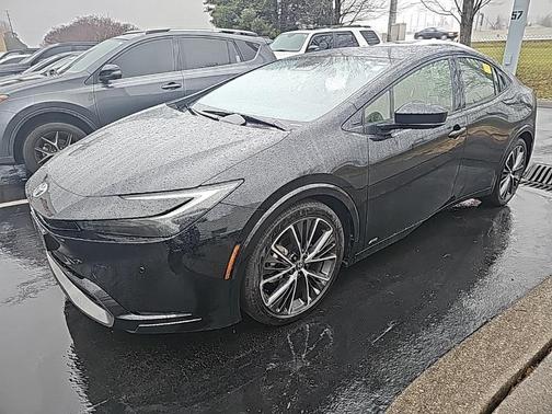 2024 Toyota Prius XLE