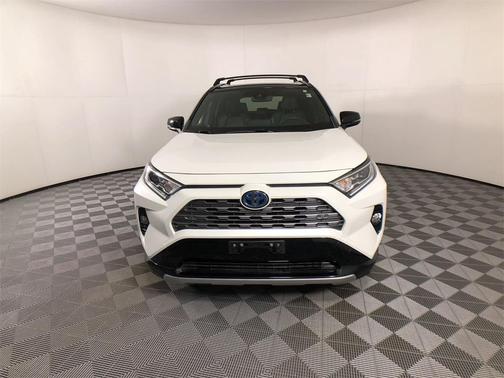 2020 Toyota RAV4 Hybrid XSE