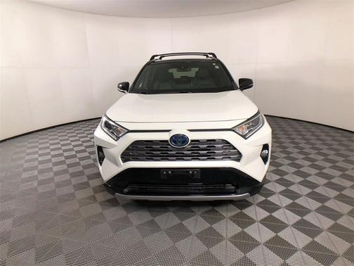 2020 Toyota RAV4 Hybrid XSE