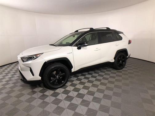 2020 Toyota RAV4 Hybrid XSE