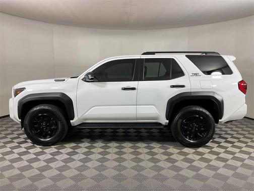 2025 Toyota 4Runner Hybrid TRD