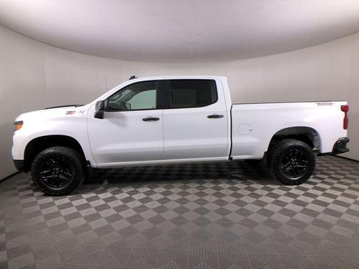 Summit White 2025 Chevrolet Silverado 1500 Custom Trail Boss