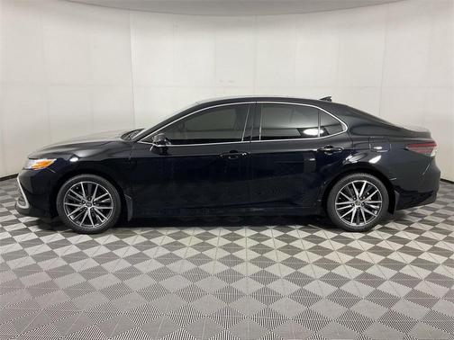 2024 Toyota Camry XLE